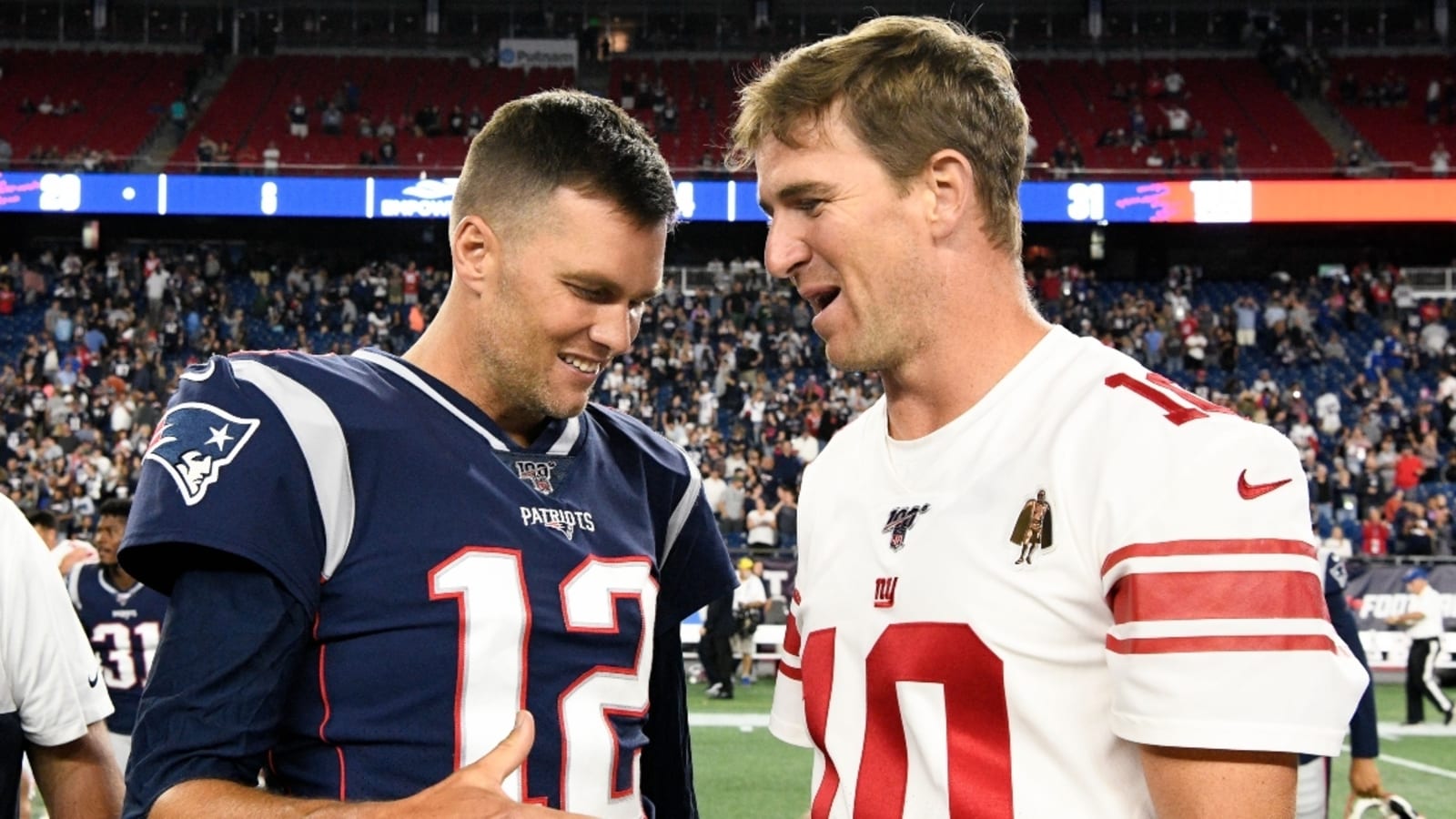 Eli Manning trolls Tom Brady over fishing thirst trap, earns clap back from NFL legend