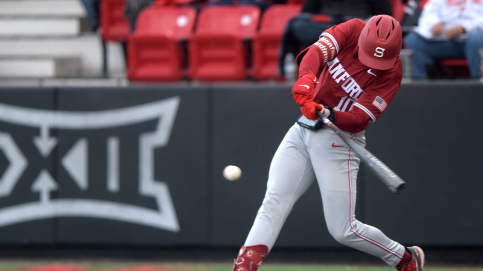 Malcolm Moore signs $3 million rookie contract with Texas Rangers