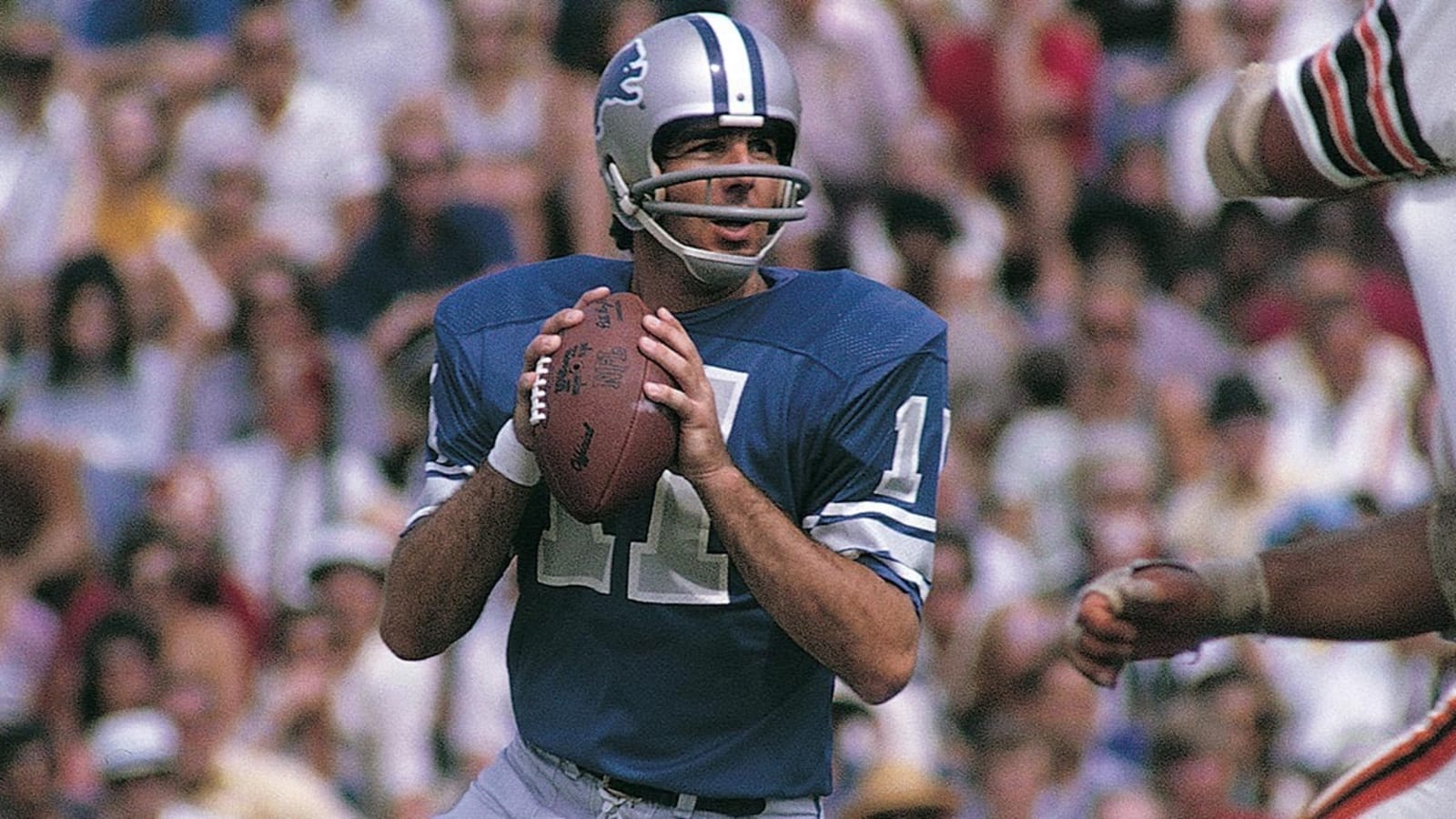 Greg Landry, former Pro Bowl quarterback and coach, dies at 77