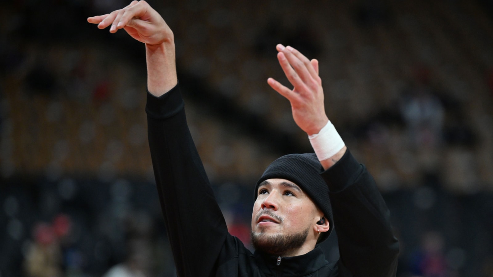 Devin Booker Rewarded Flagstaff High School Basketball Players with His Signature Shoe