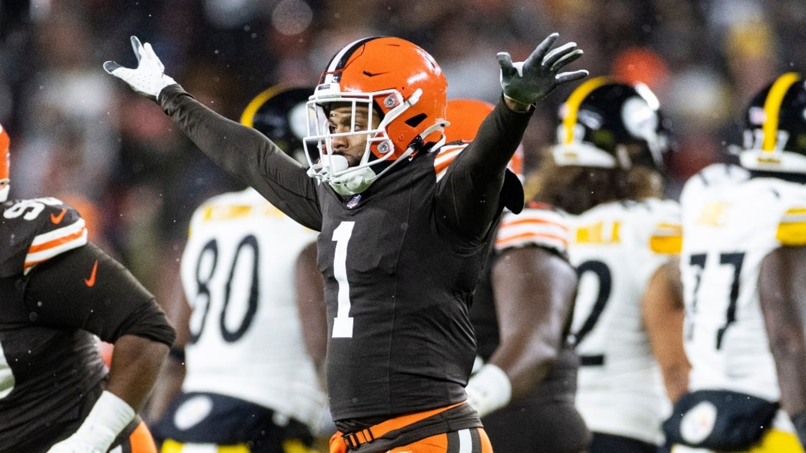 Pittsburgh Steelers sign free-agent S Juan Thornhill from Cleveland Browns