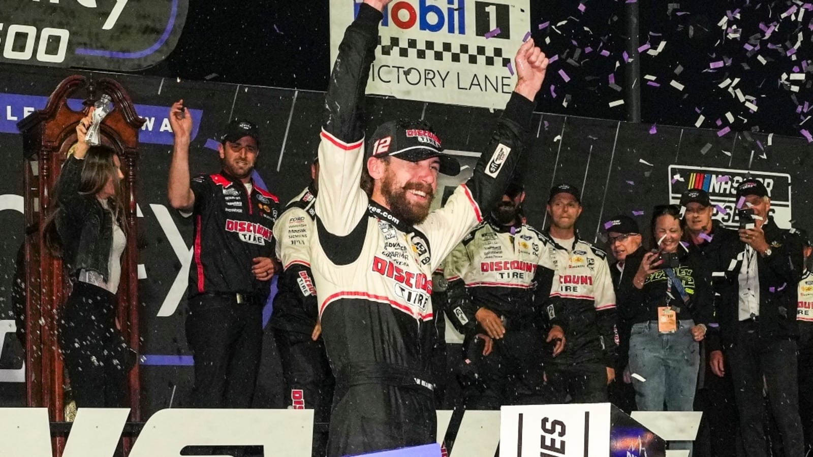 NASCAR insider laments Ryan Blaney’s win overshadowed by Martinsville controversy