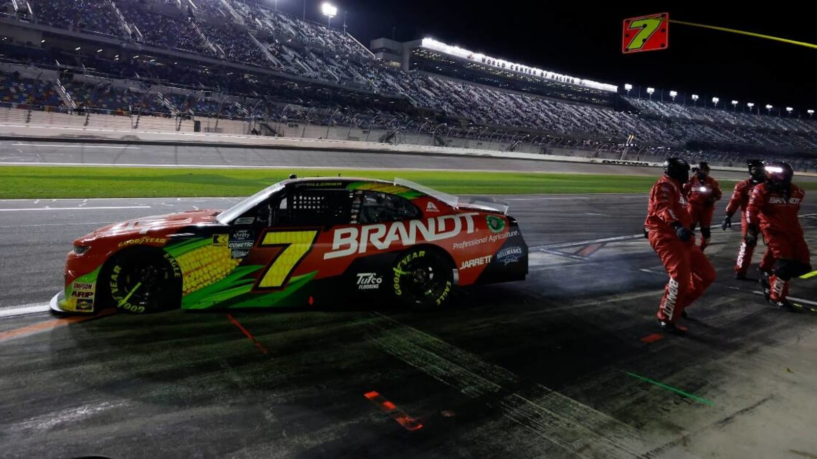 Justin Allgaier radios Daytona fan in Turn 3 has the ‘most potent reefer’ during United Rentals 300