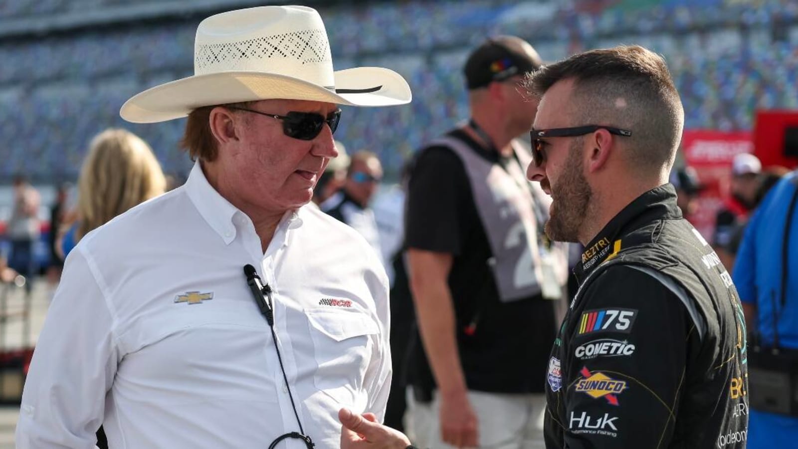 Richard Childress to Austin Dillon complaining about strategy at Richmond: ‘Ain’t doing no good talking’