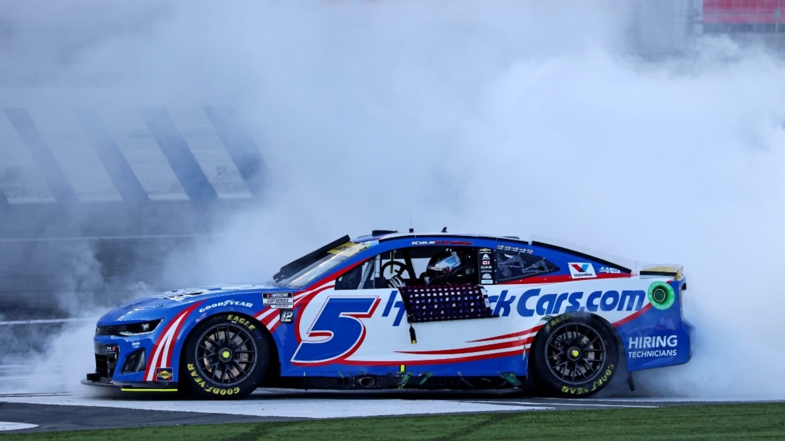 NASCAR Power Rankings: Kyle Larson makes statement at Roval
