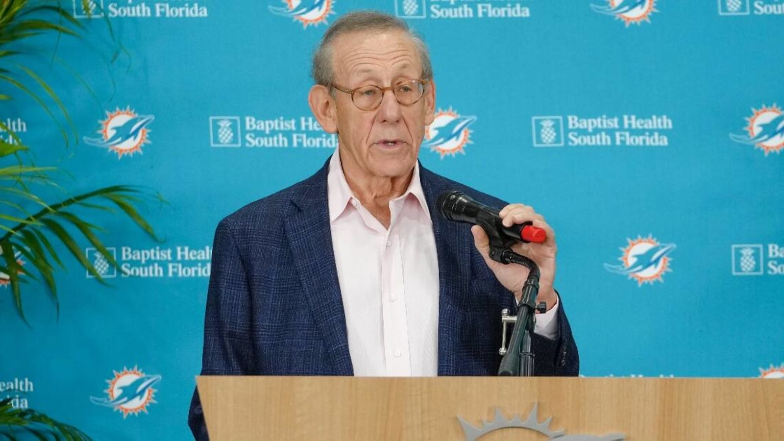 Report: Dolphins owner Stephen Ross rejects $10 billion offer, team not for sale
