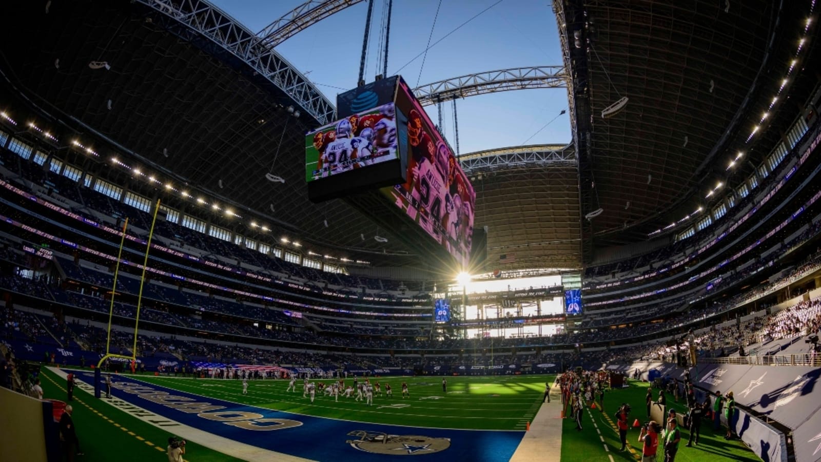 Dallas Cowboys forced to close AT&T Stadium roof after sheet metal falls on field
