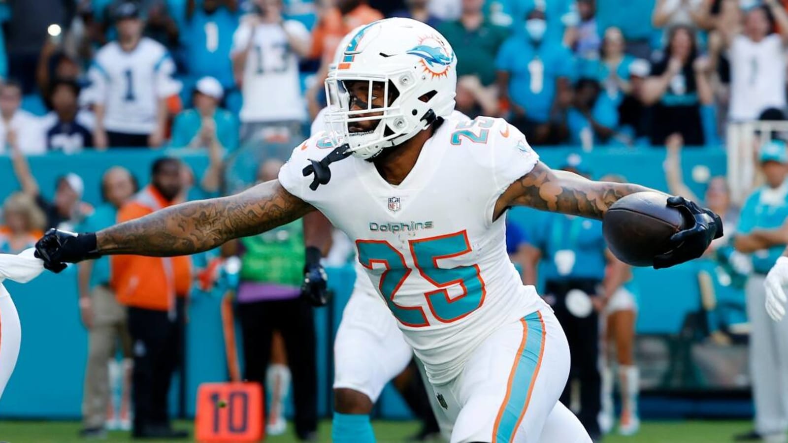 Report: Miami Dolphins to release CB Xavien Howard