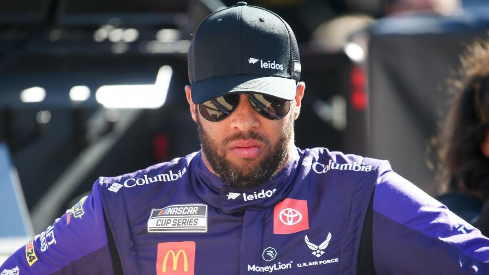 Bubba Wallace suggests red flagging race at Bristol until Monday due to lack of tires