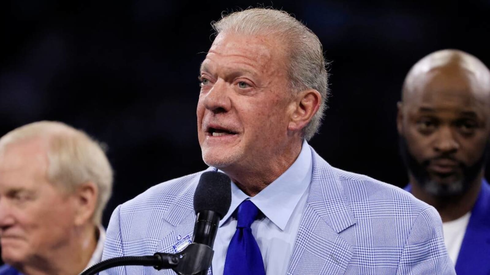 Colts owner Jim Irsay says he’s ‘on the mend’ after severe respiratory illness