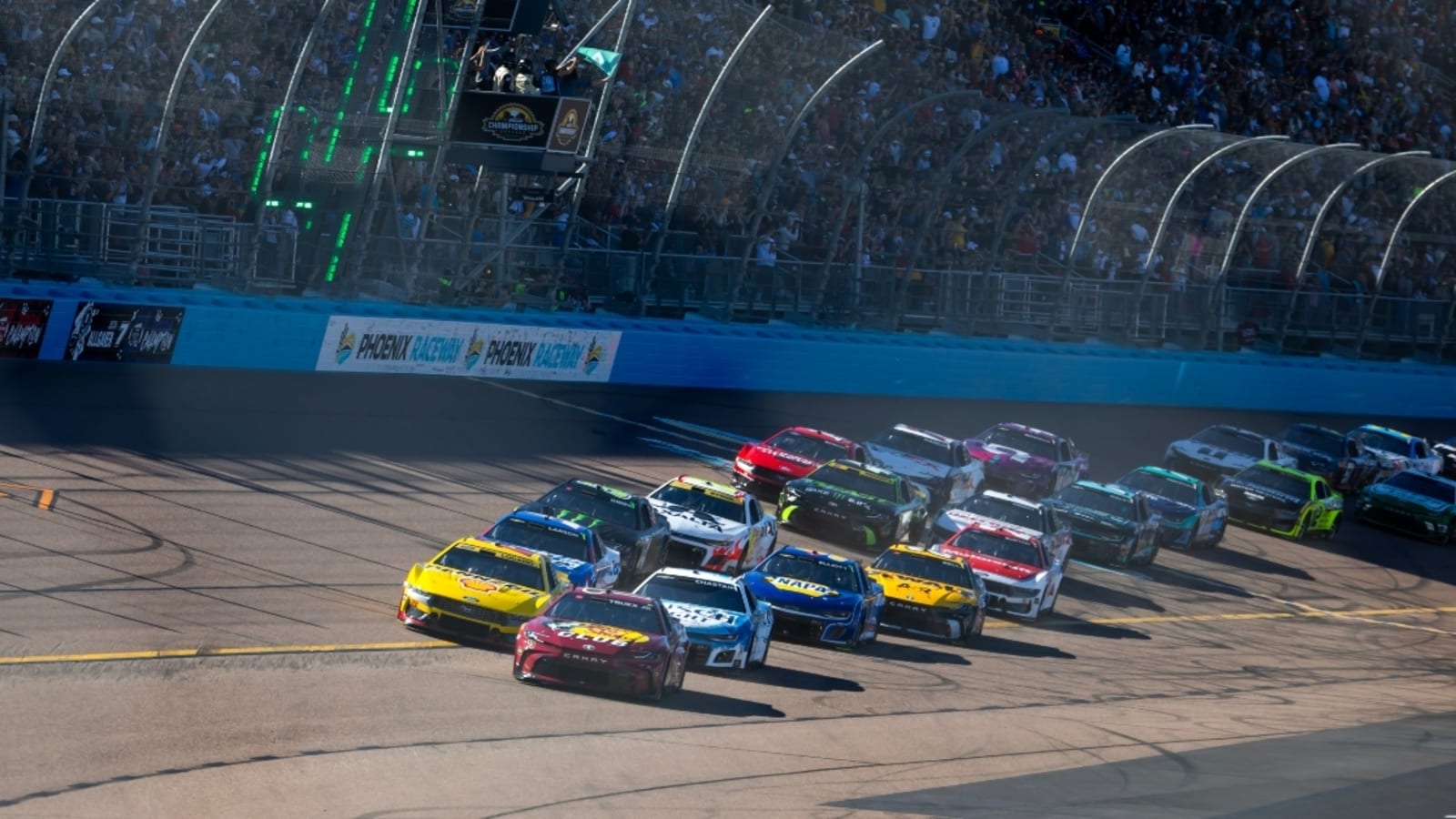 Top five vote-getters updated for NASCAR Most Popular Driver Award