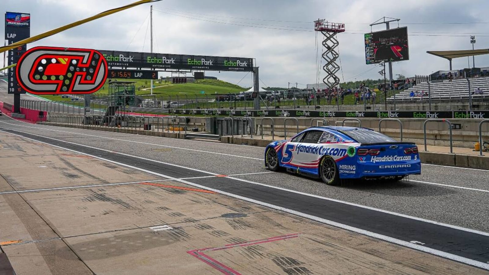 Kyle Larson loses 30 positions on track after being spun by Christopher Bell at COTA