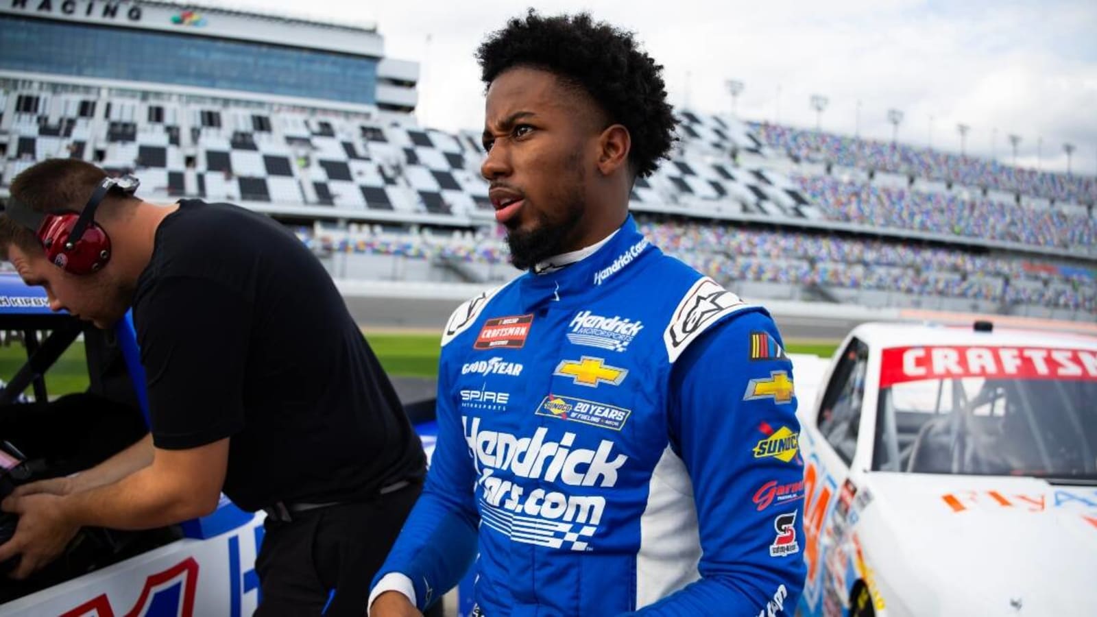 HendrickCars.com to sponsor Rajah Caruth for full 23 Truck Series races