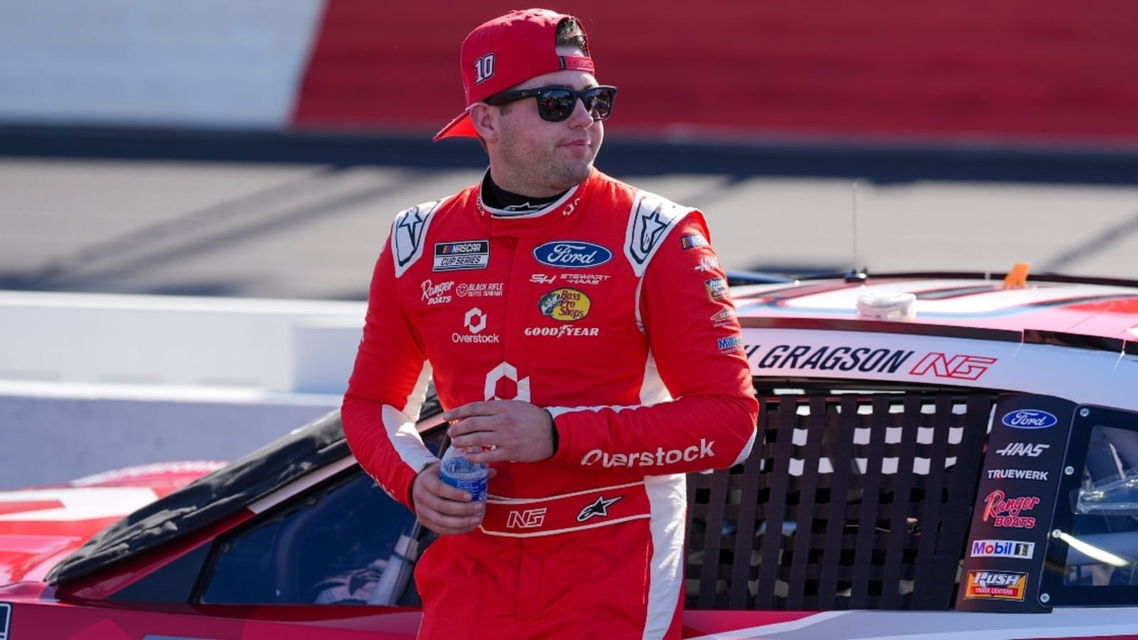 Mark Martin calls for drivers like Noah Gragson, Ross Chastain to ‘get back to ruffling feathers’