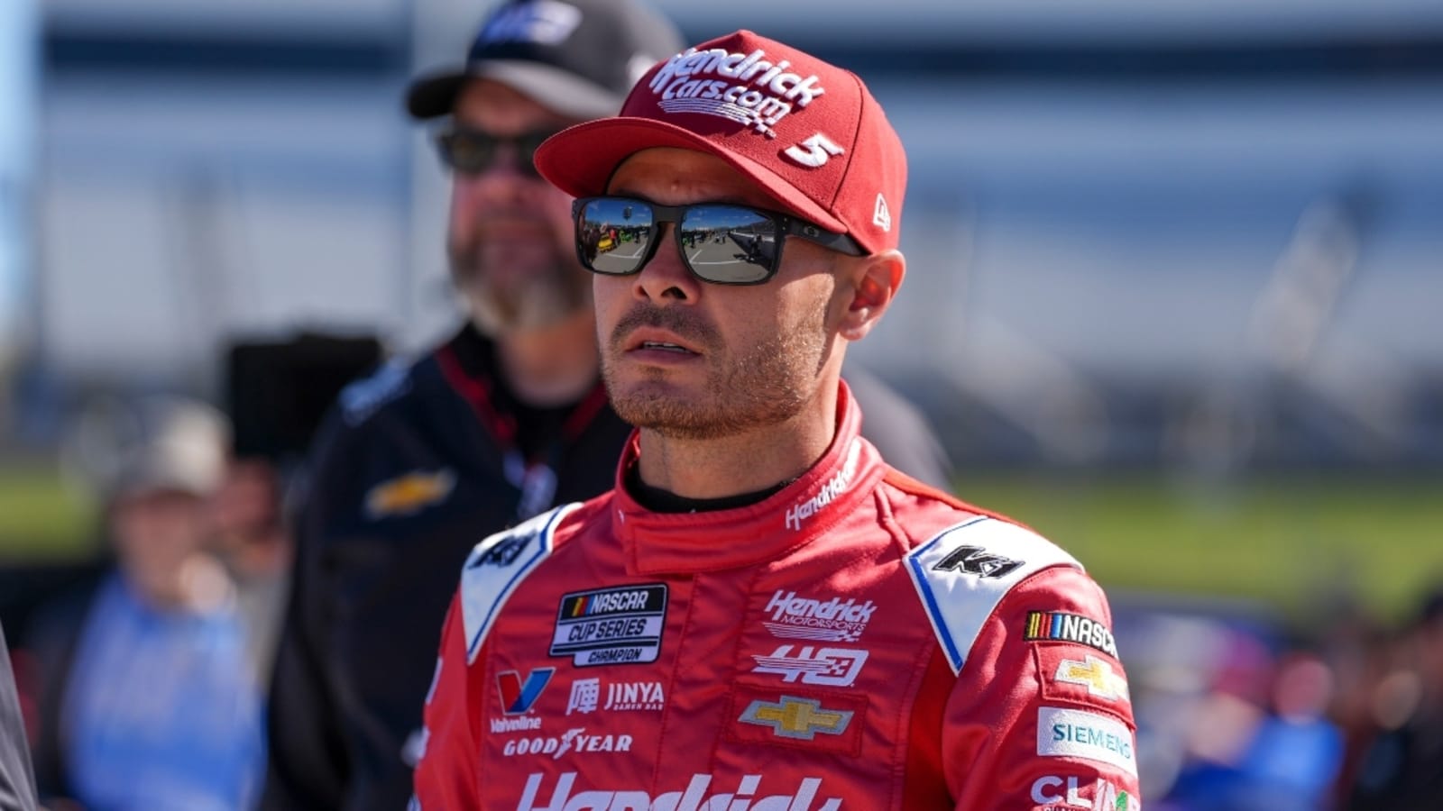 Kyle Larson sweeps Sunday night races at Merced Speedway