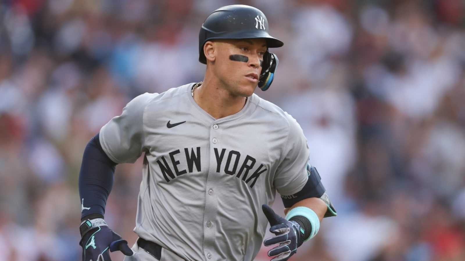 Aaron Judge bloodied after Yankees teammate’s mistake between innings