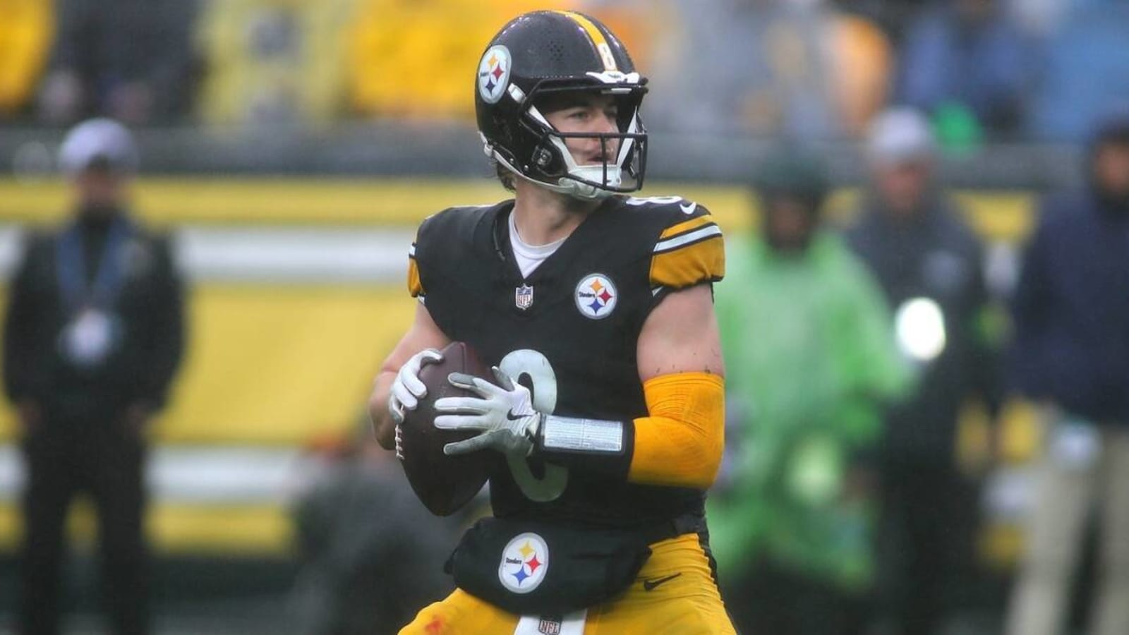 Steelers list Kenny Pickett as limited on estimated injury report