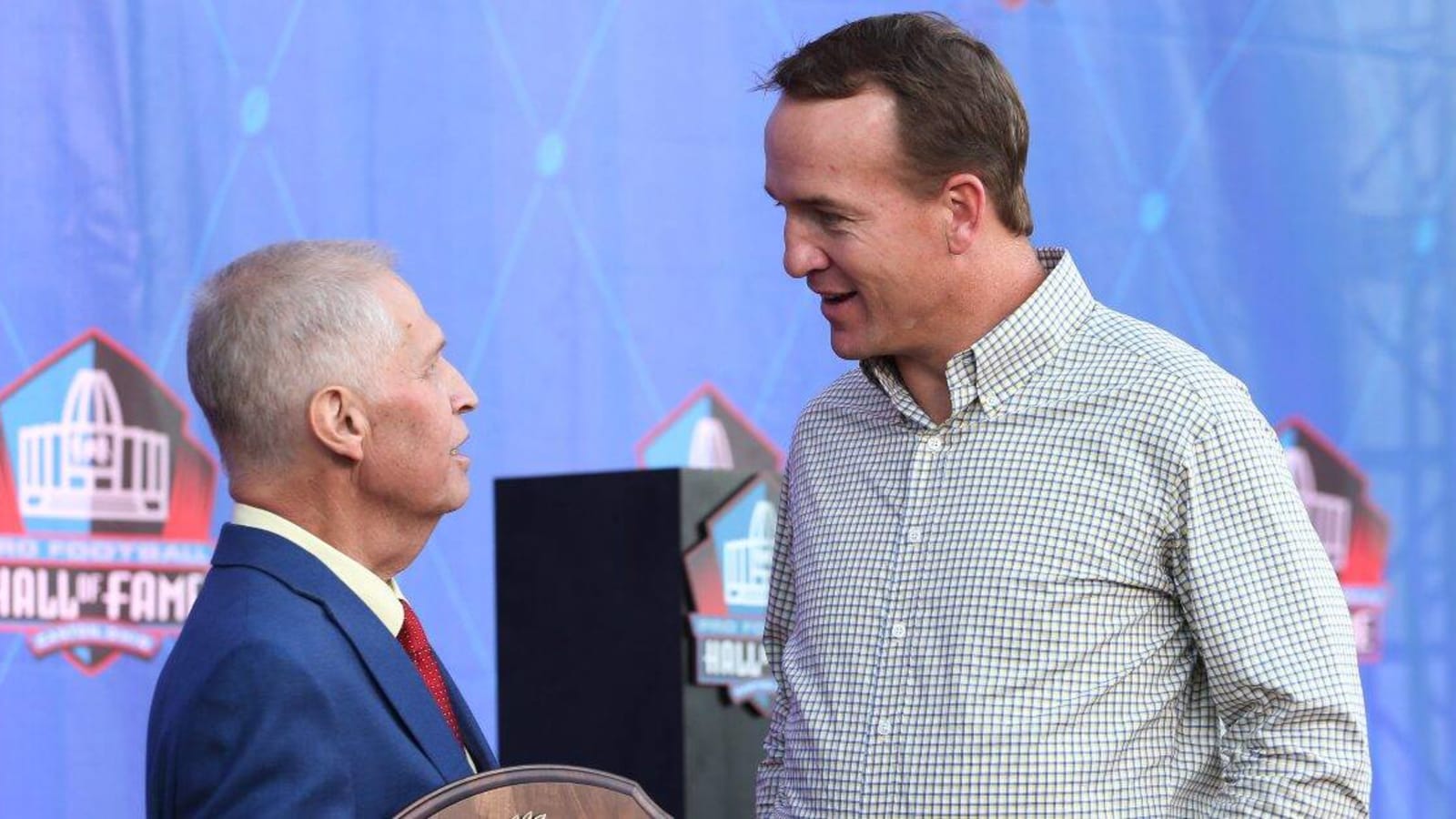 Peyton Manning pays tribute to Chris Mortensen after death at 72