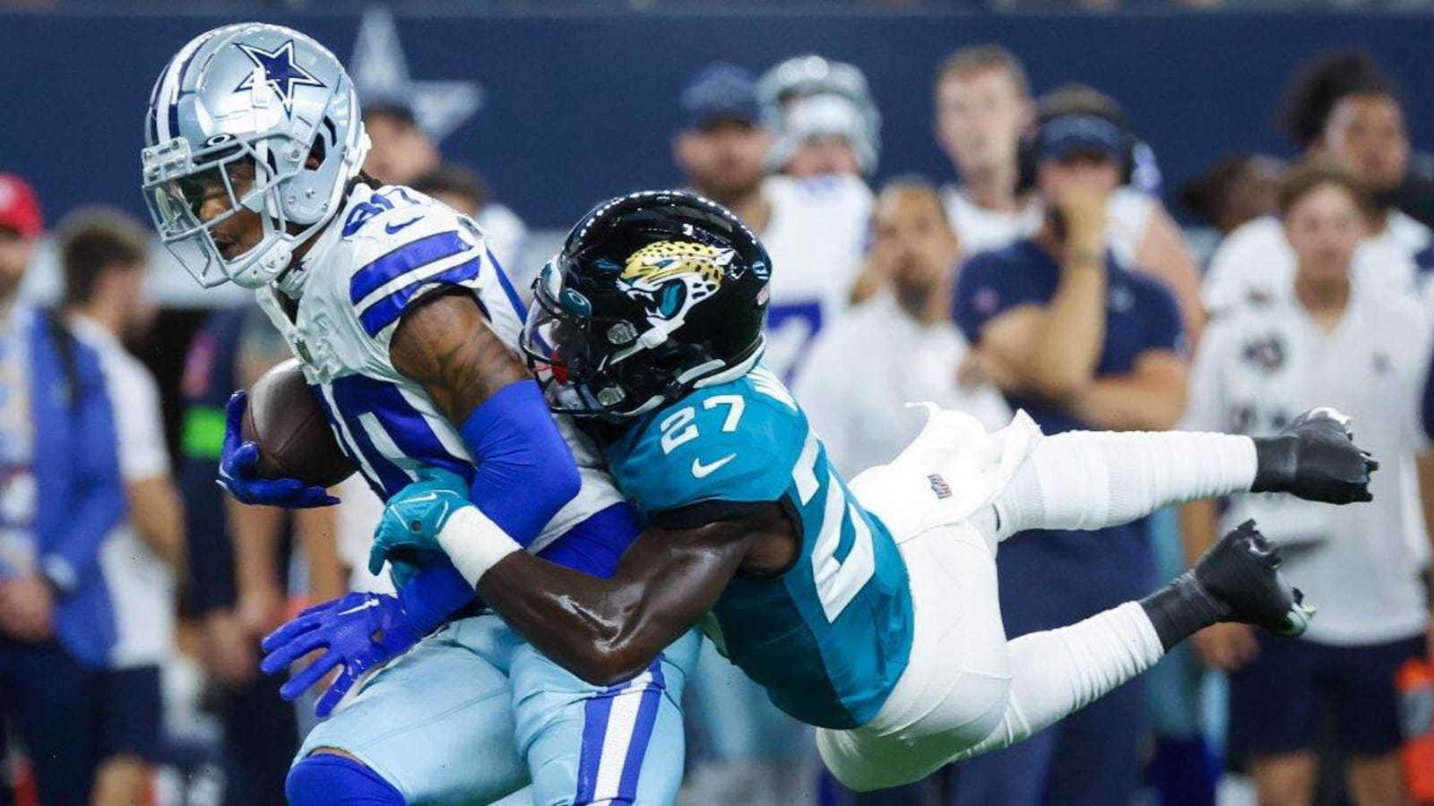 Dallas Cowboys sign free agent wide receiver Tyron Johnson