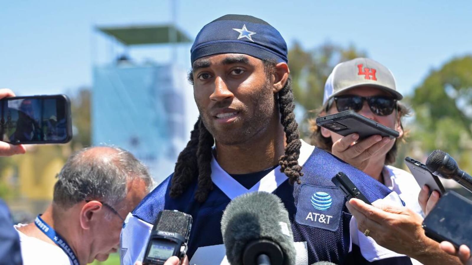 Cowboys defensive back Stephon Gilmore opens up about his relationship with Trevon Diggs