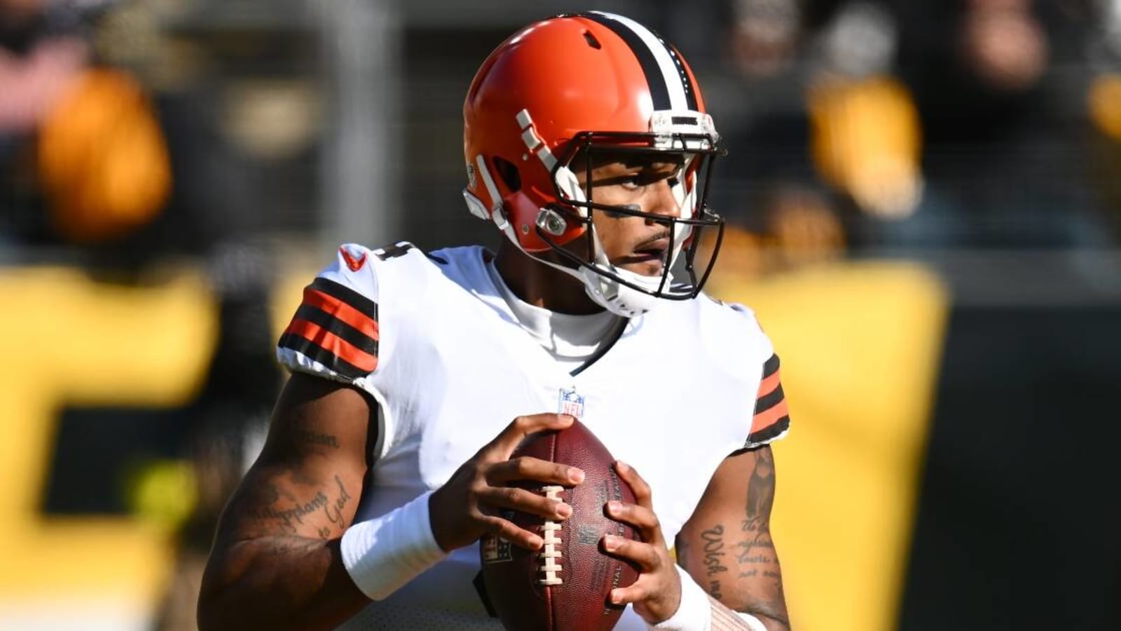 Deshaun Watson taking handful of Browns teammates to Puerto Rico