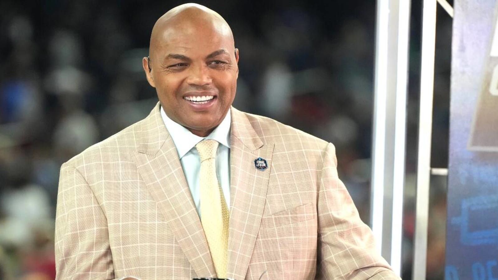 Charles Barkley rips official on Anthony Edwards technical foul