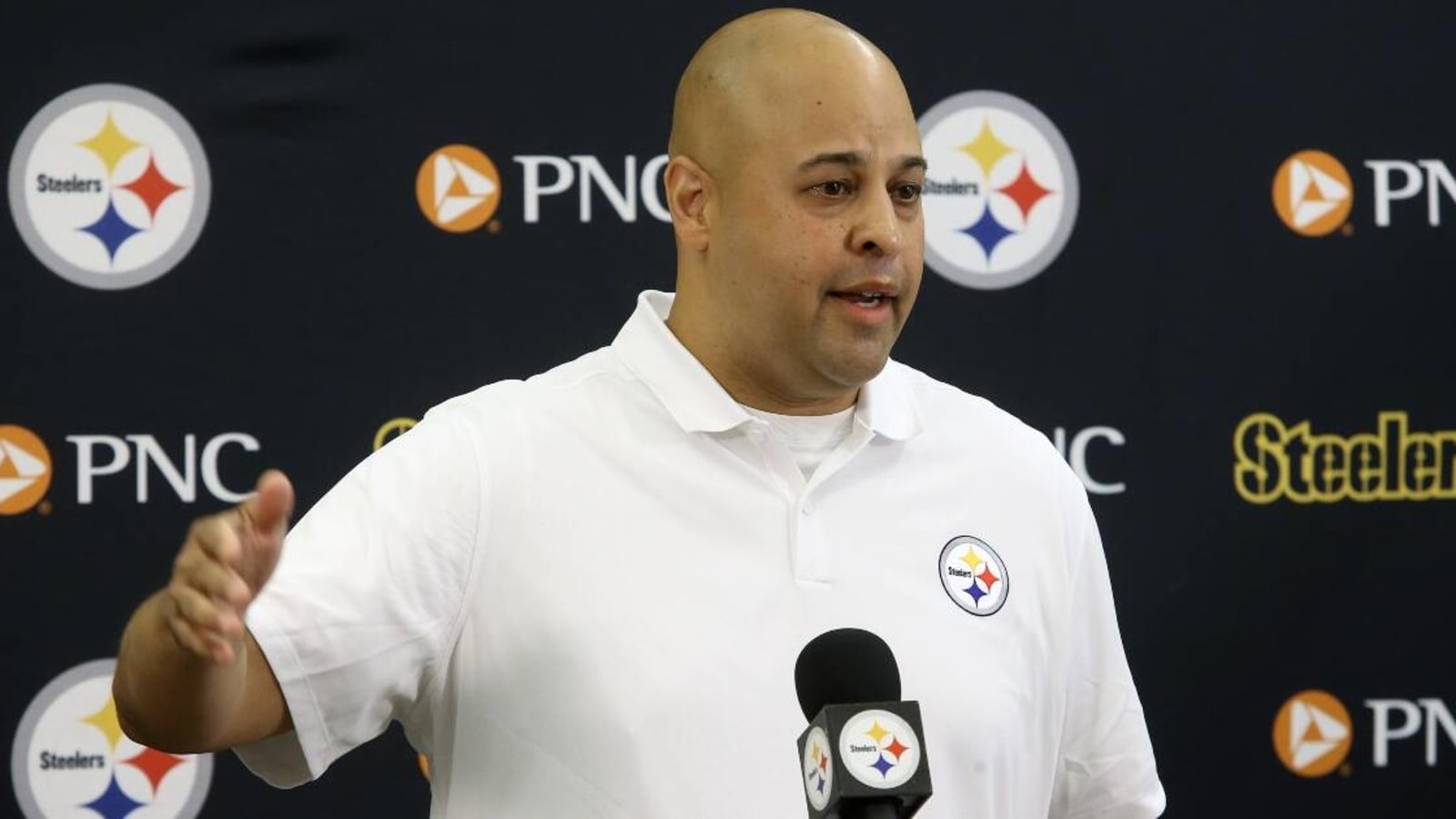Steelers GM Omar Khan signs three-year contract extension