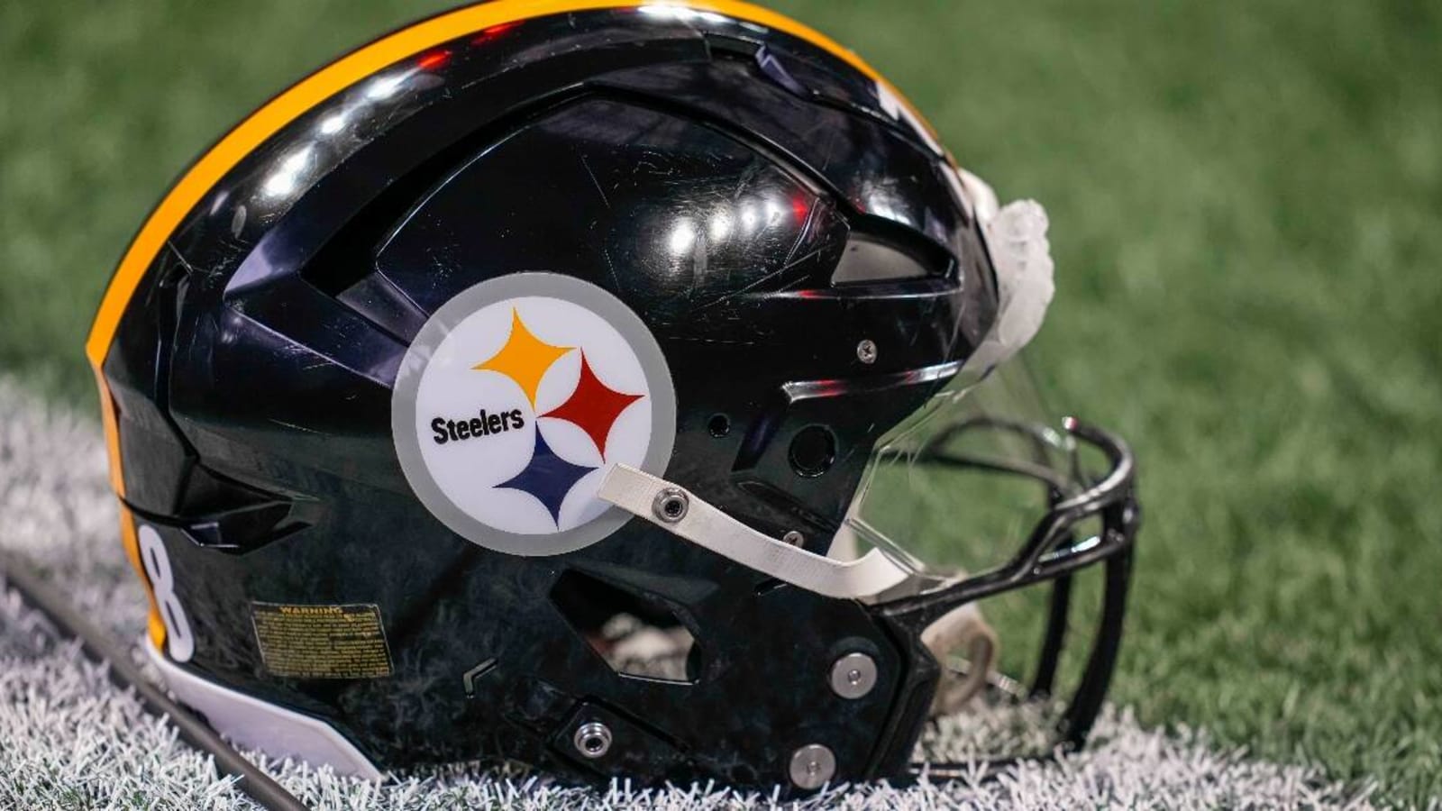 NASA pilot flies plane wearing Pittsburgh Steelers-themed helmet