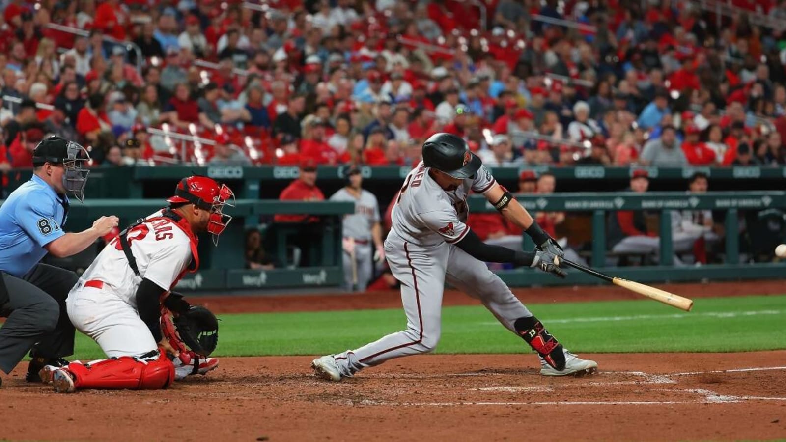 Diamondbacks Star Nick Ahmed Pulls Off Miraculous Hit On Bouncing Pitch