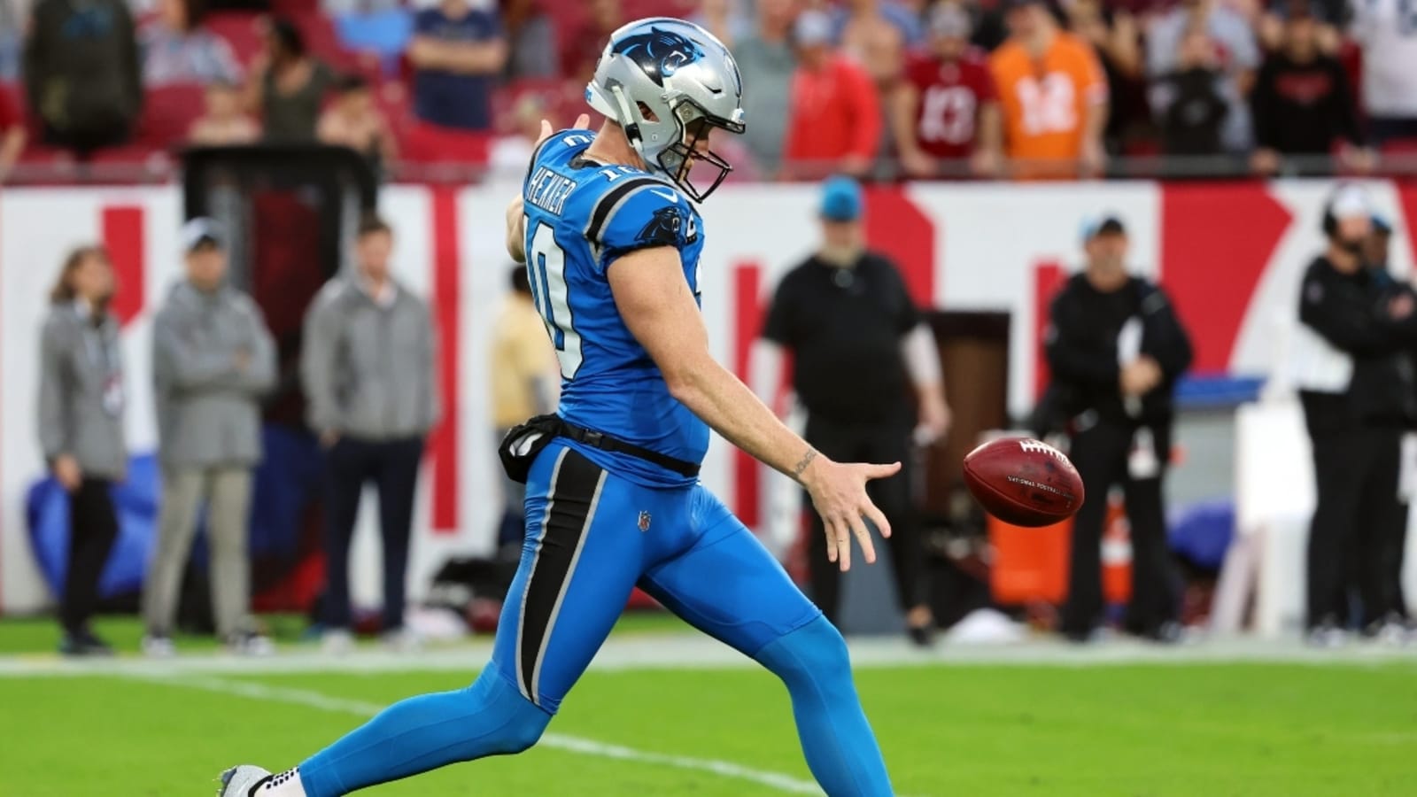 Panthers punter Johnny Hekker hits ‘too small’ celebration