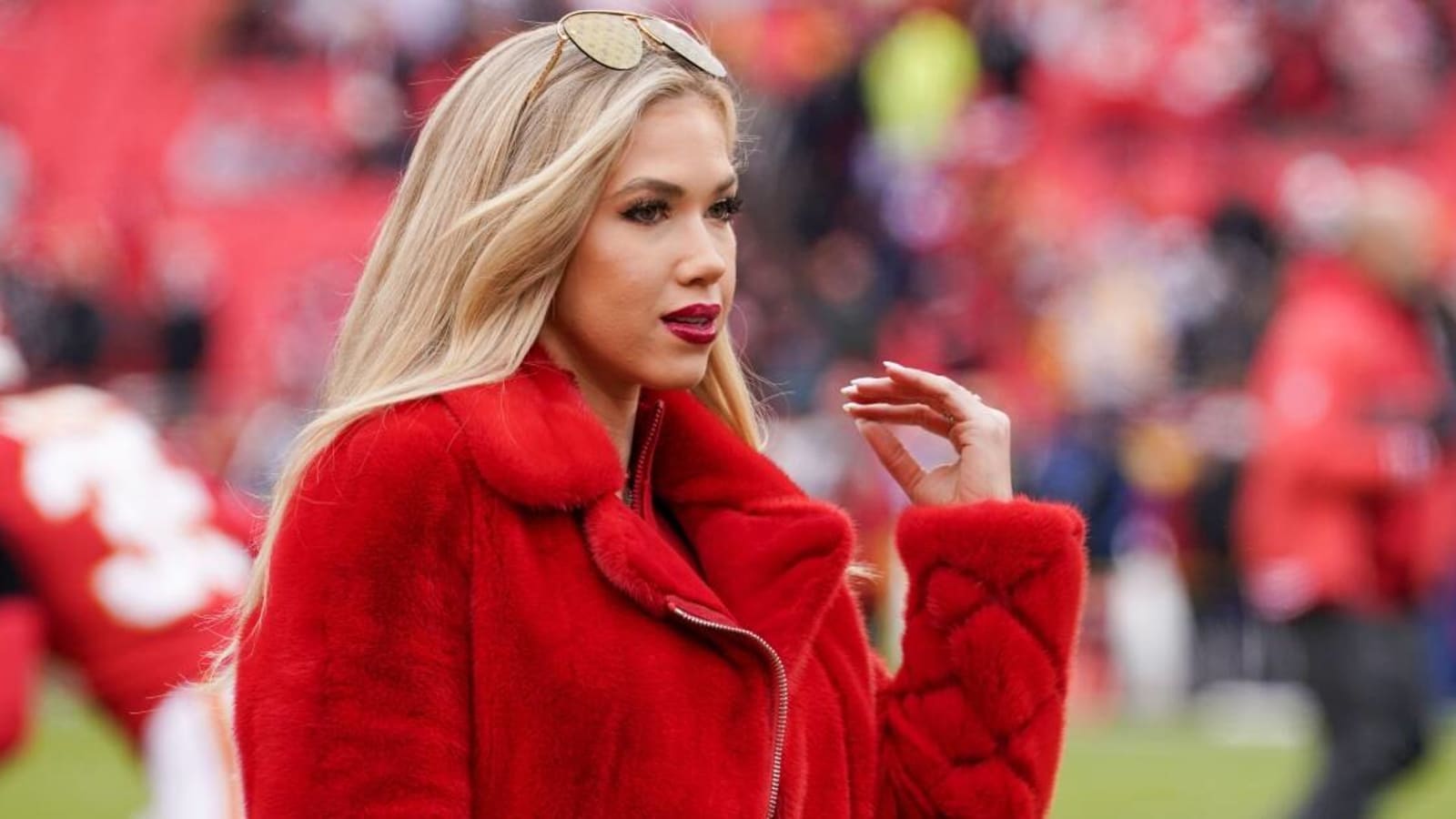 Gracie Hunt, daughter of Chiefs owner, offers public comments on Harrison Butker controversy