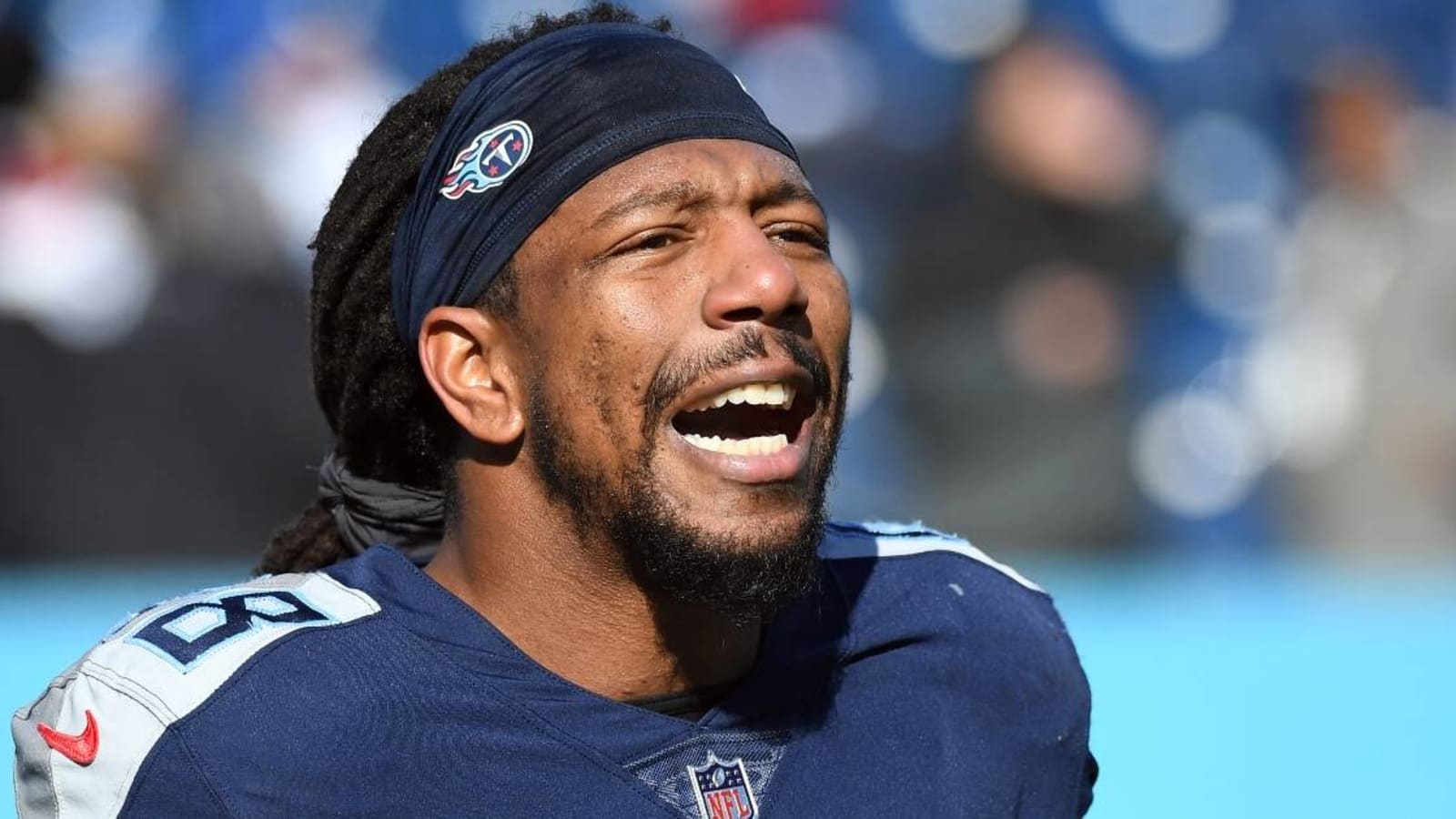 Report: Los Angeles Chargers signing Bud Dupree to two-year deal