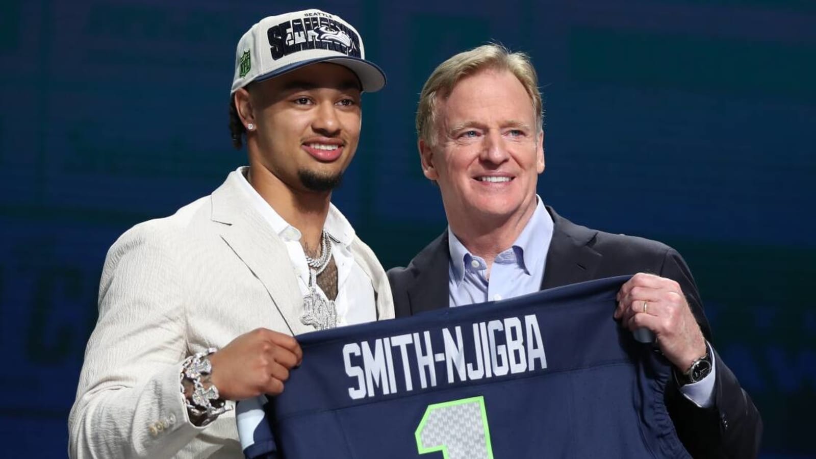 Jaxon SmithNjigba officially signs rookie contract with Seattle