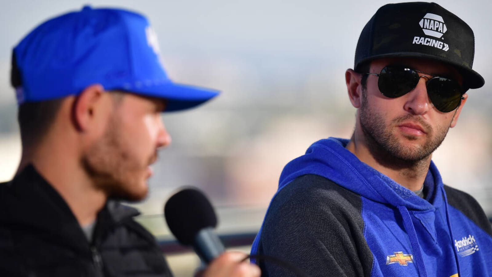 Chase Elliott dismisses pit road incident with Kyle Larson: ‘No message’