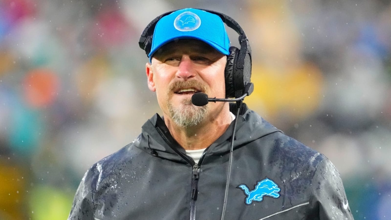 Dan Campbell offered lifetime supply of teeth whitening product after viral photo