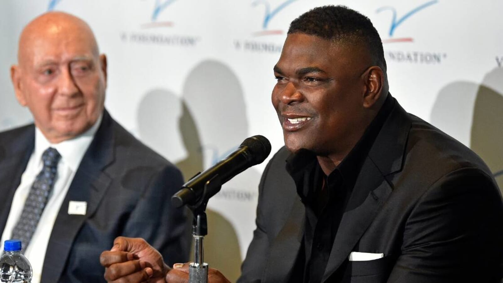 Report: Keyshawn Johnson reaches buyout with ESPN, will join ‘Undisputed’ with Skip Bayless