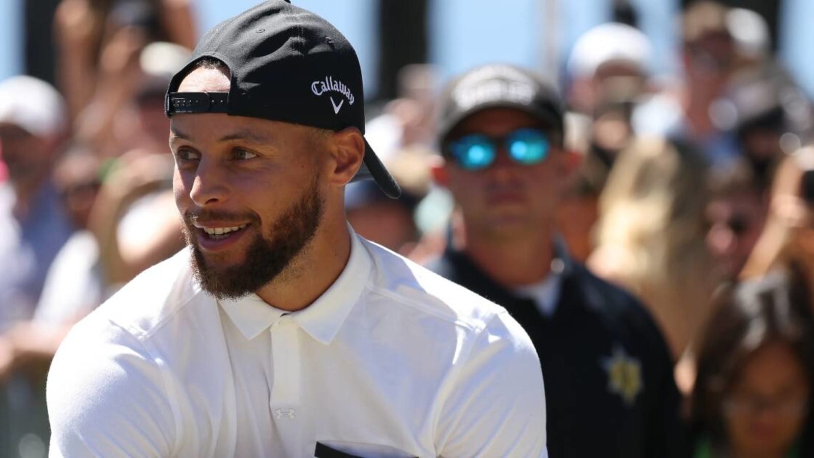 LeBron James gives bombastic reaction to Steph Curry hole-in-one