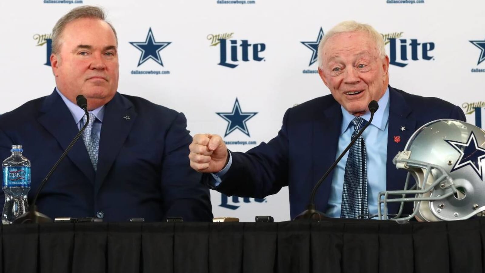 Jerry Jones expands on decision to retain Mike McCarthy as head coach