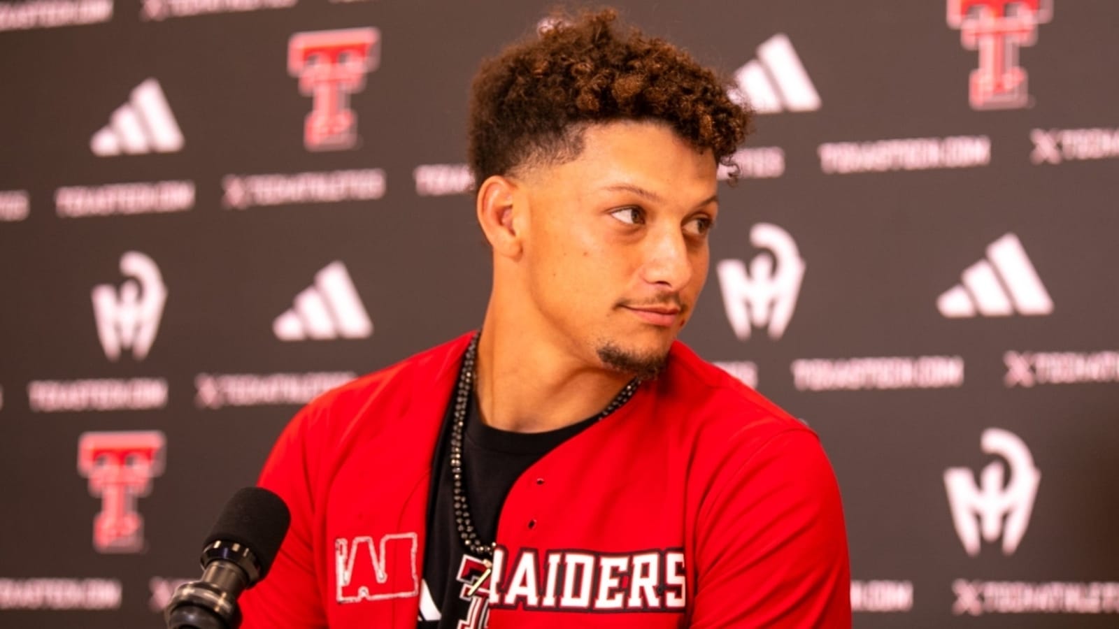 Patrick Mahomes disputes Donald Trump narrative Tommy Tuberville coached, recruited him