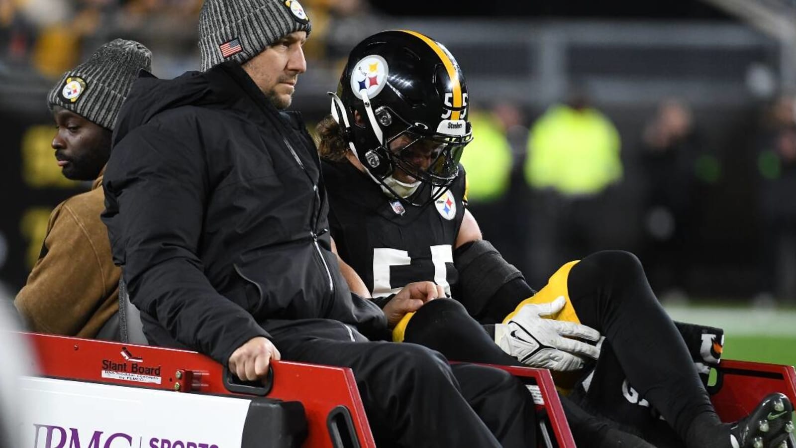 Pittsburgh Steelers LB Cole Holcomb discharged from hospital after scary knee injury on TNF