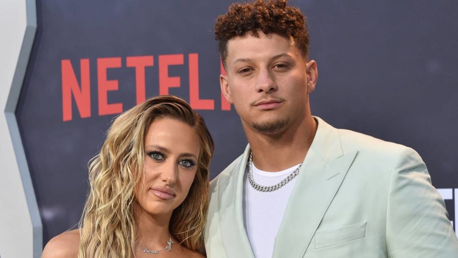 Brittany Mahomes roasts husband Patrick over offseason diet