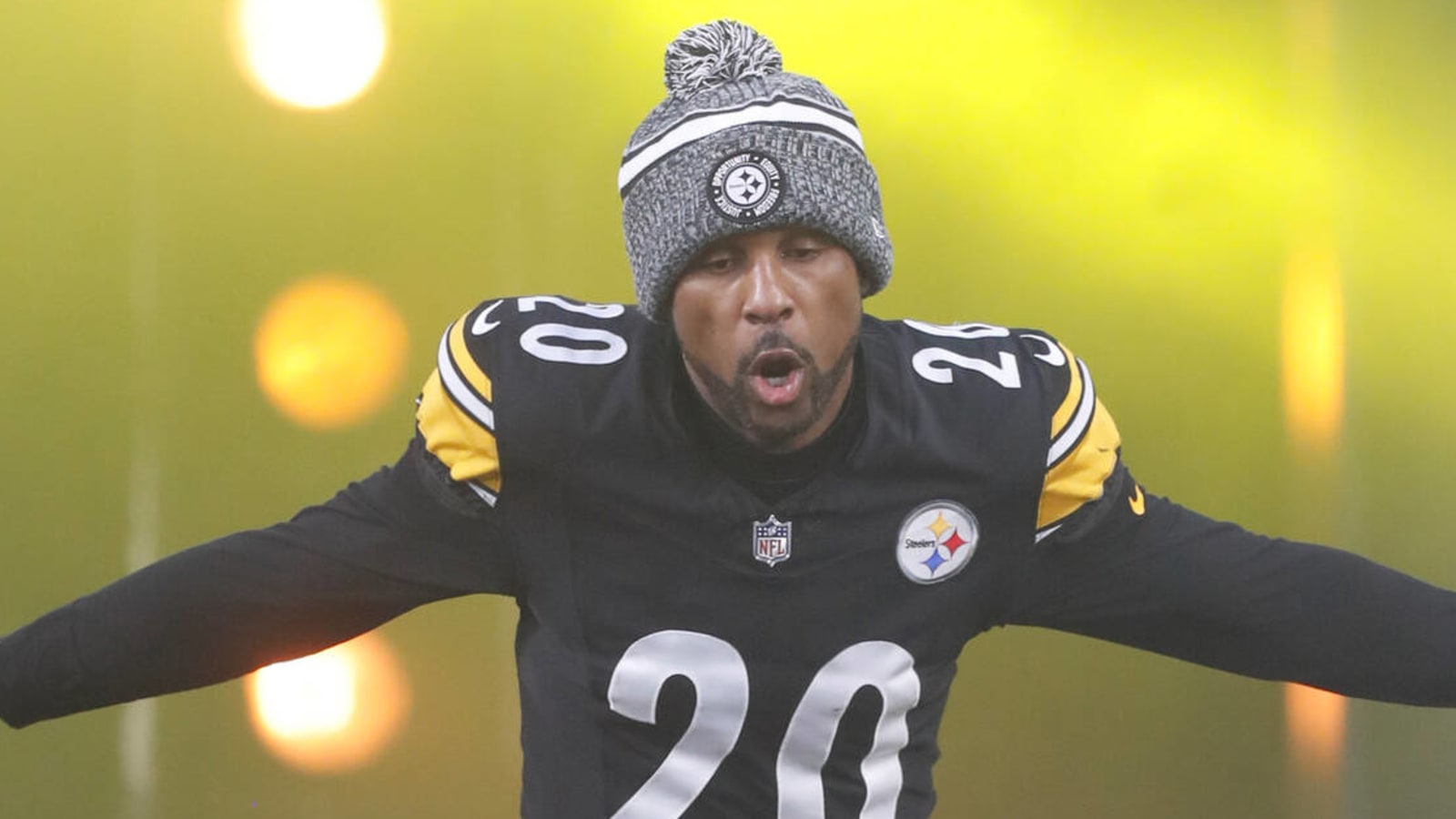 Steelers 'open' to reuniting with eight-time Pro Bowler