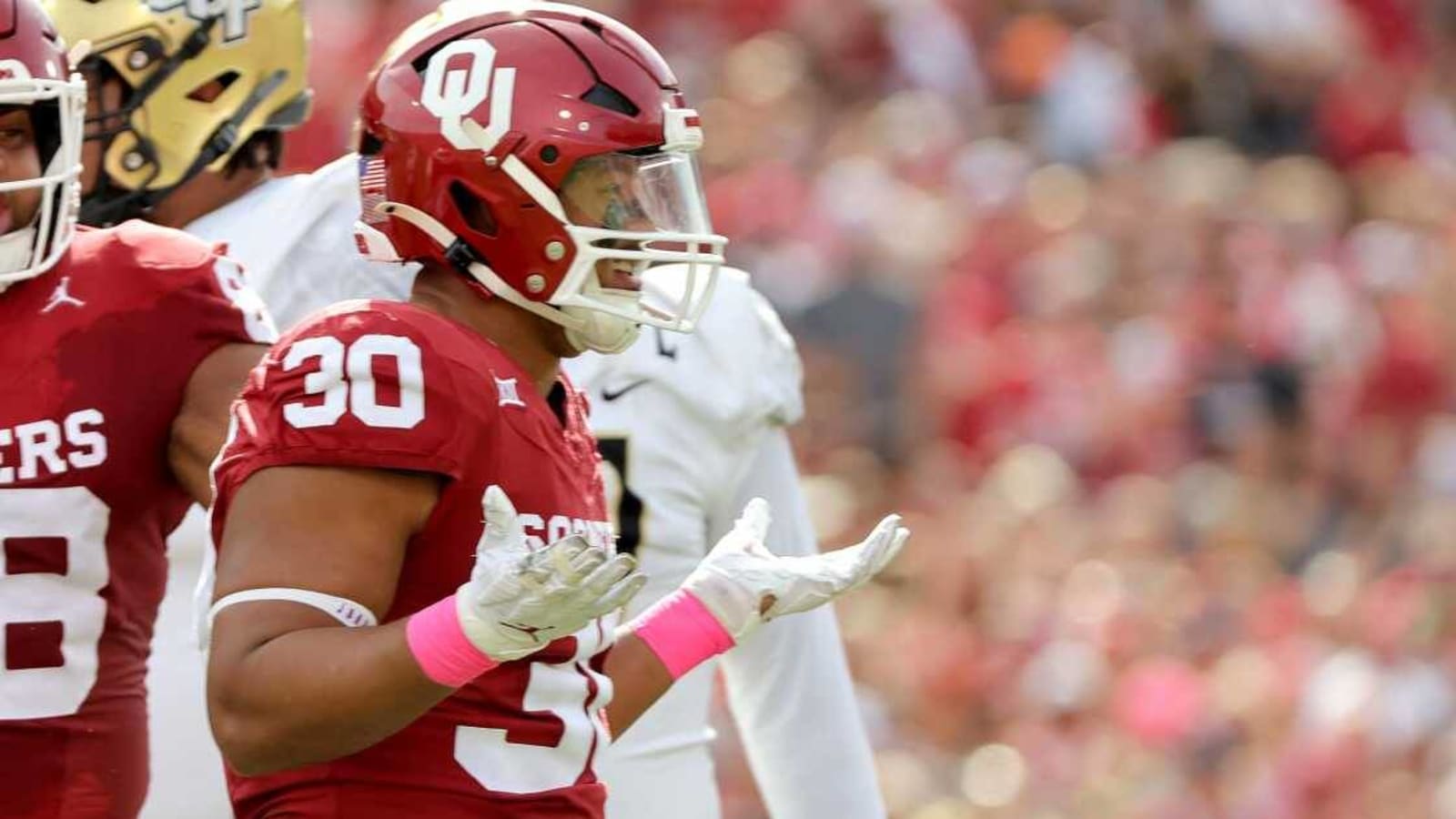 Reports: Veteran Defensive Lineman Set to Return to Oklahoma in 2024