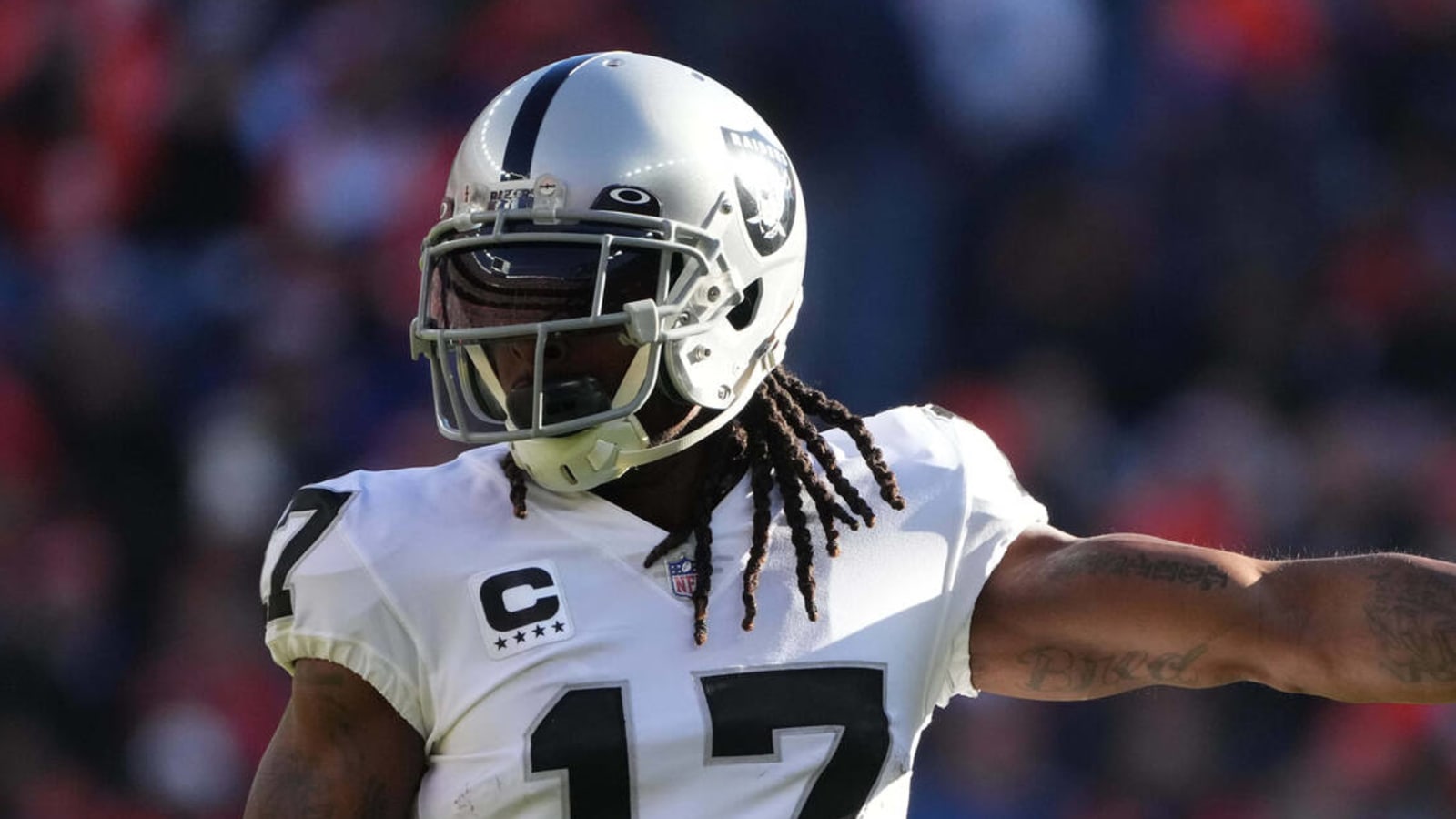 Davante Adams addresses Raiders future amid Derek Carr uncertainty