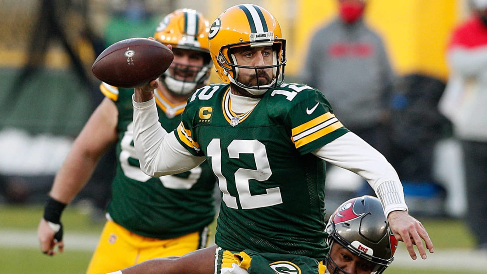 GM: Packers 'committed to Aaron' Rodgers