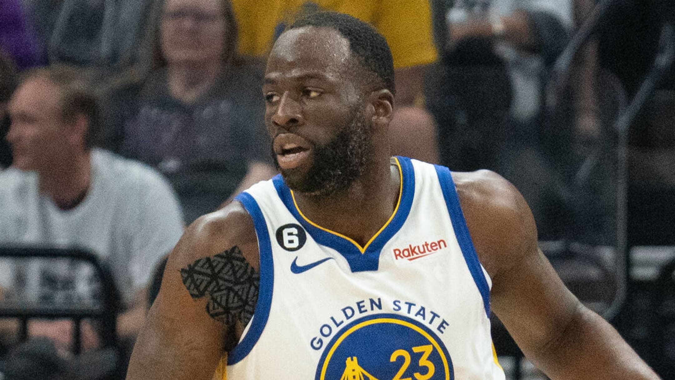 Warriors Re-Sign Forward Draymond Green