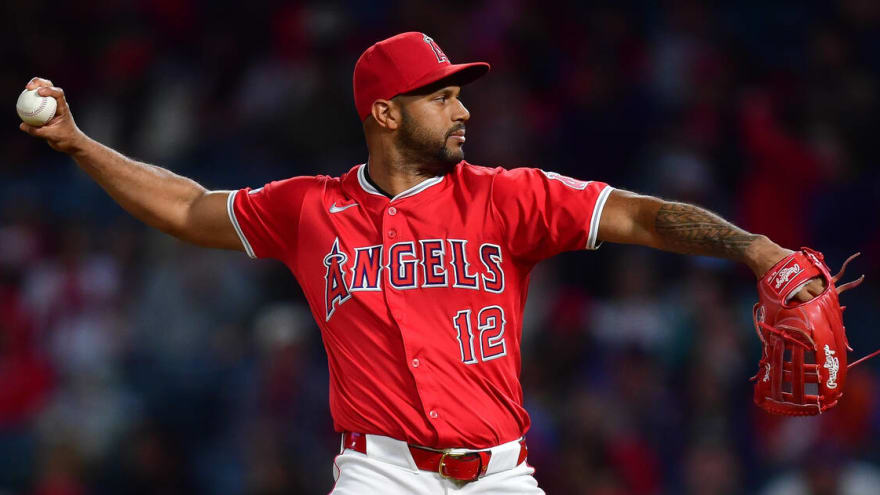 Angels take expected course of action with veteran OF