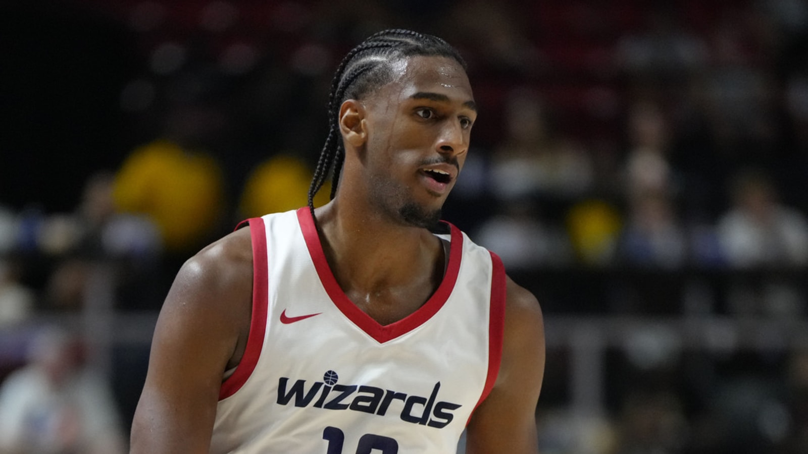 Sarr flashes potential amid historic start to NBA career