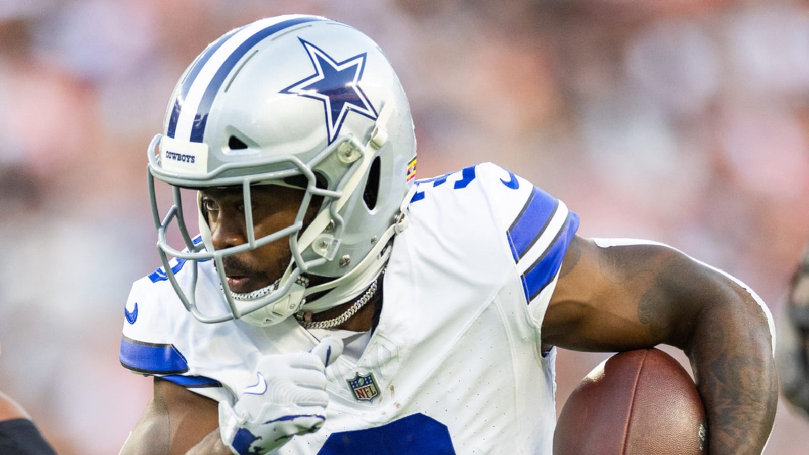 Cowboys veteran WR to miss time with knee infection