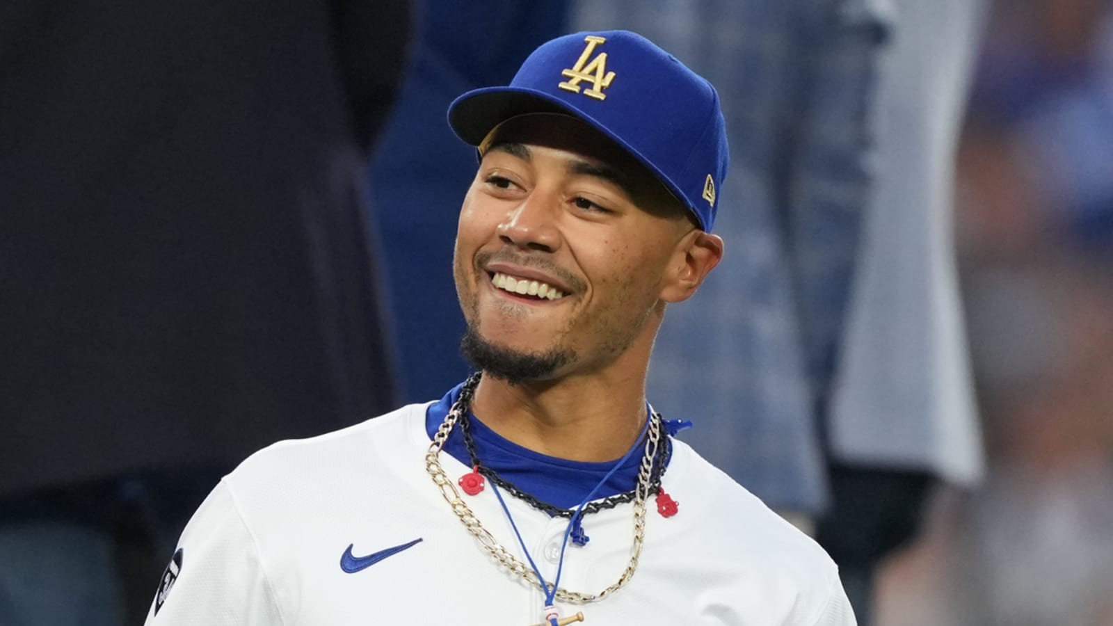 Mookie Betts' walk-off homer was emotional moment for Dodgers SS